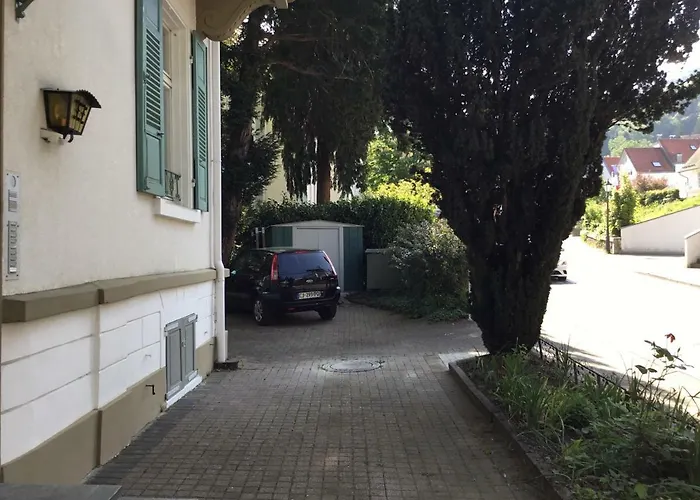 Josephine 巴登韦勒